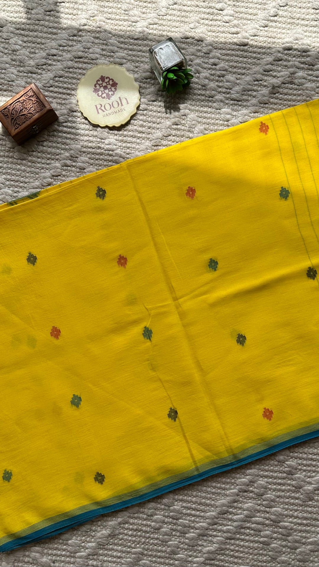 PREMIUM JAMDANI WEAVE HANDWOVEN AND HANDSPUN COTTON SAREE -  FRESH LEMON YELLOW