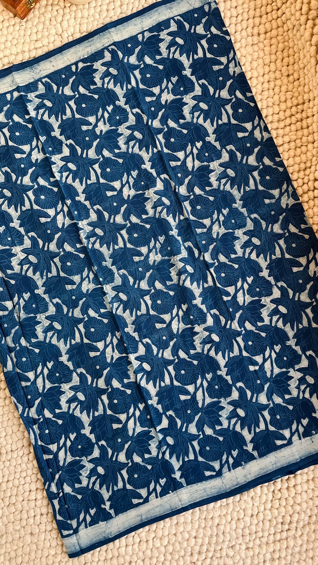 AKOLA INDIGO HAND BLOCK DABU PRINTED SOFT MULMUL COTTON SAREE- 002