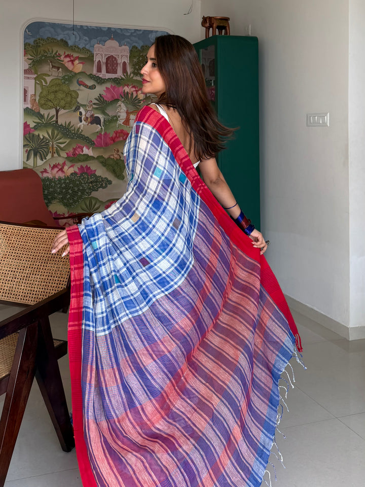 SUPER PREMIUM JAMDANI WEAVE HANDWOVEN MADRAS CHECKS JAYASHREE LINEN SAREE - ROYAL BLUE AND RED
