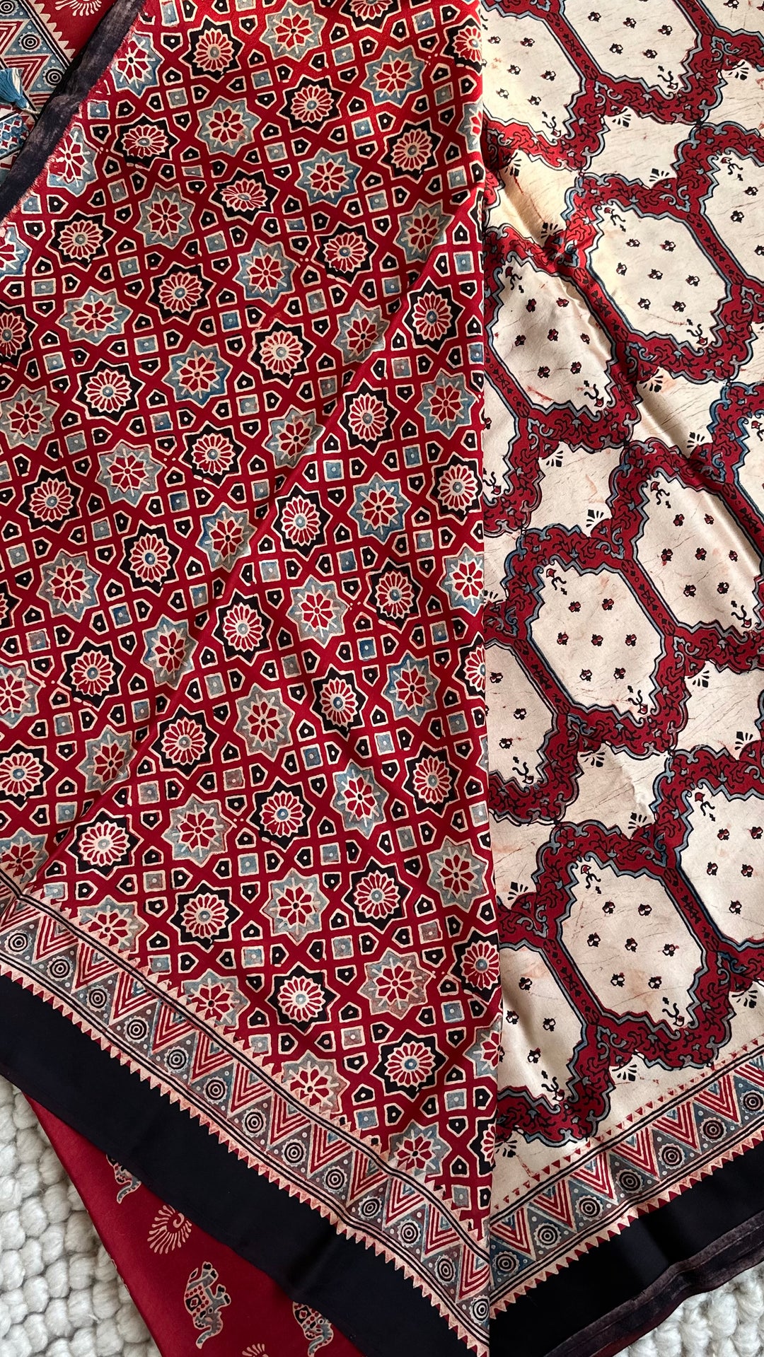 IVORY PANES - AJRAKH HAND BLOCK PRINTED PREMIUM MODAL SILK SAREE