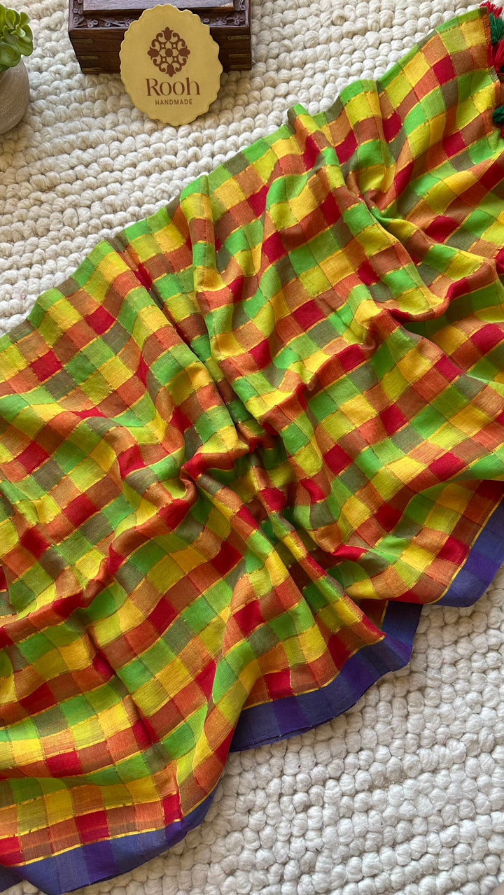 HANDWOVEN MULTICOLOUR ZARI CHECKS PURE MULMUL COTTON SAREE - 014