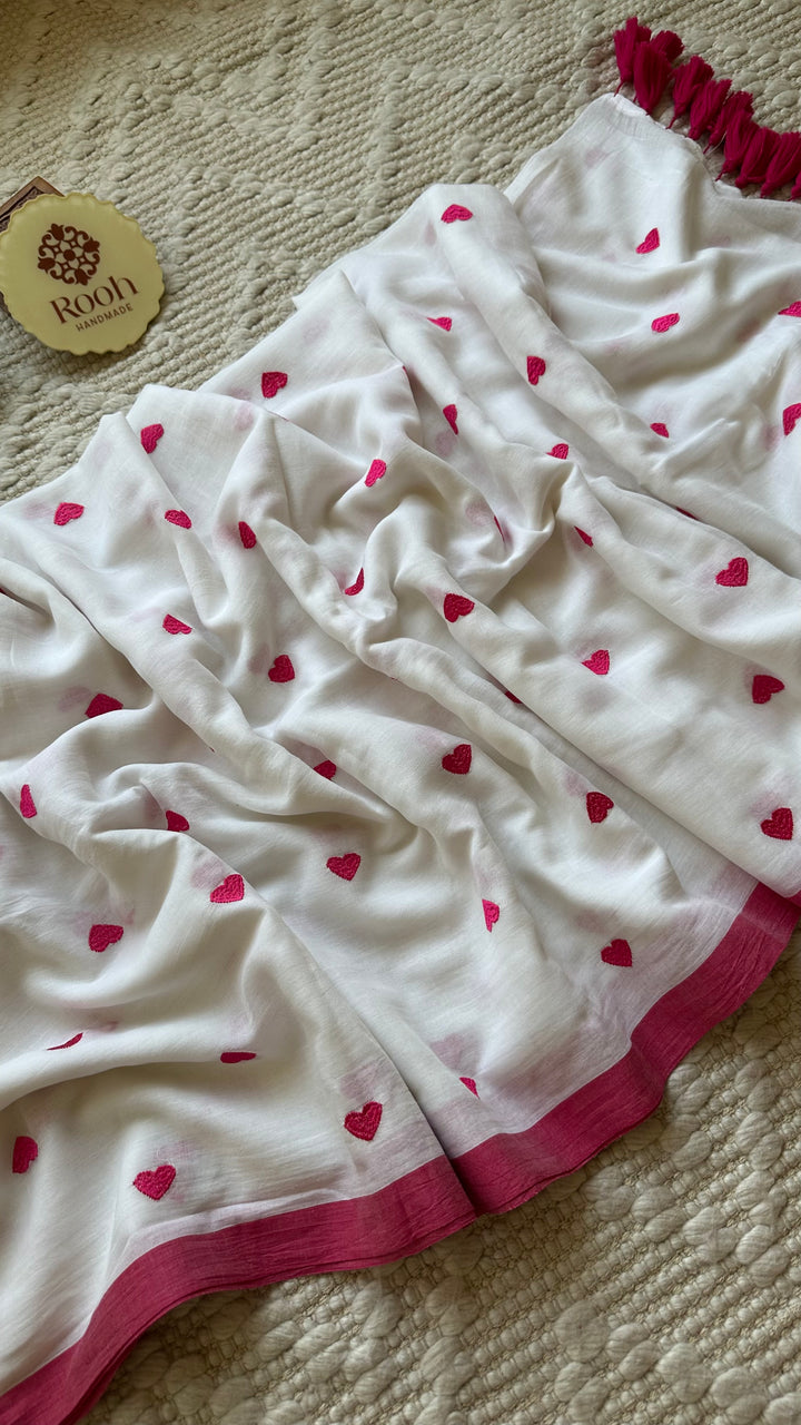 DIL - WHITE & PINK SUPER SOFT MUL COTTON SAREE