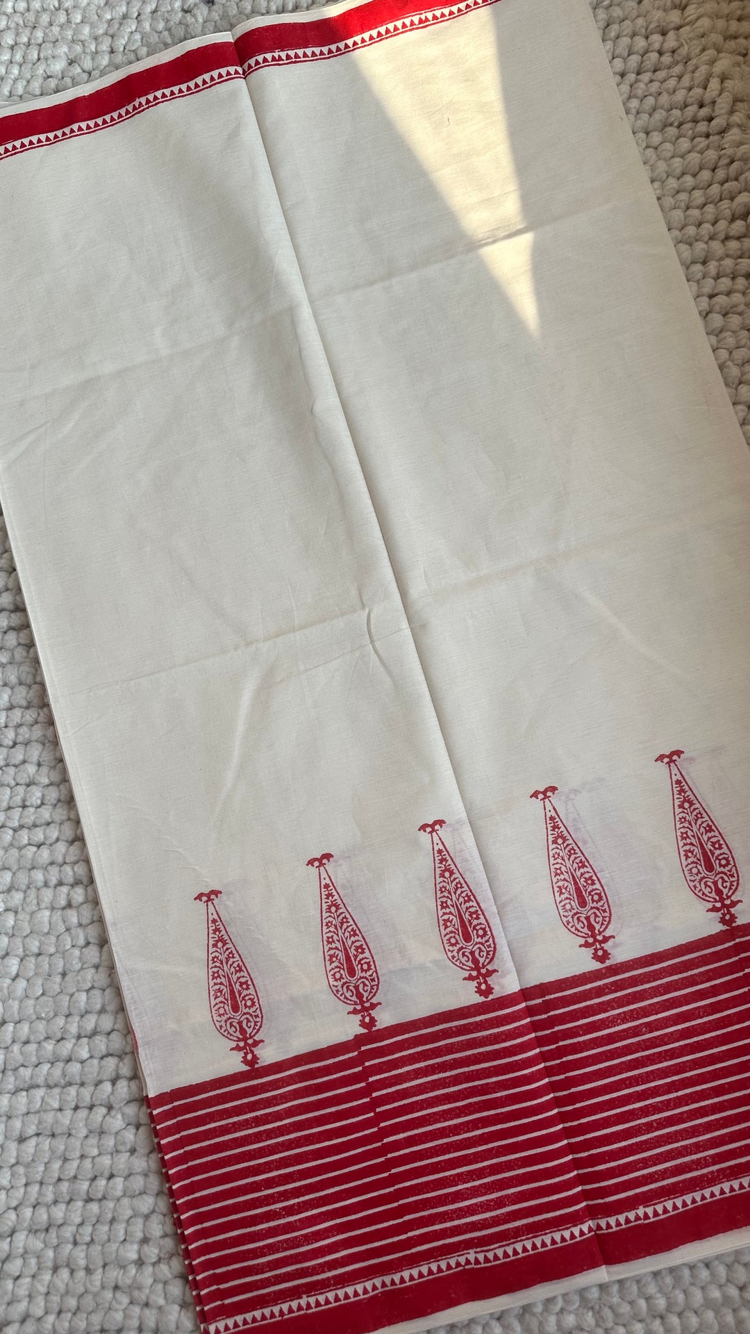 LOLITA - HANDBLOCK PRINTED ON HANDWOVEN BENGAL COTTON SAREE