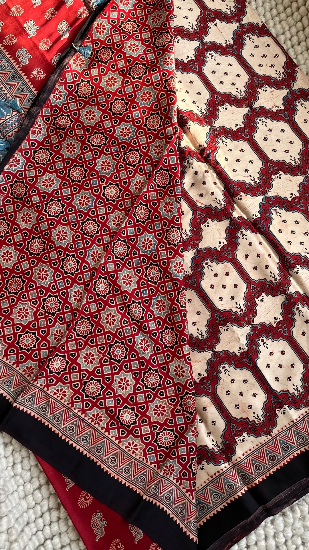 IVORY PANES - AJRAKH HAND BLOCK PRINTED PREMIUM MODAL SILK SAREE