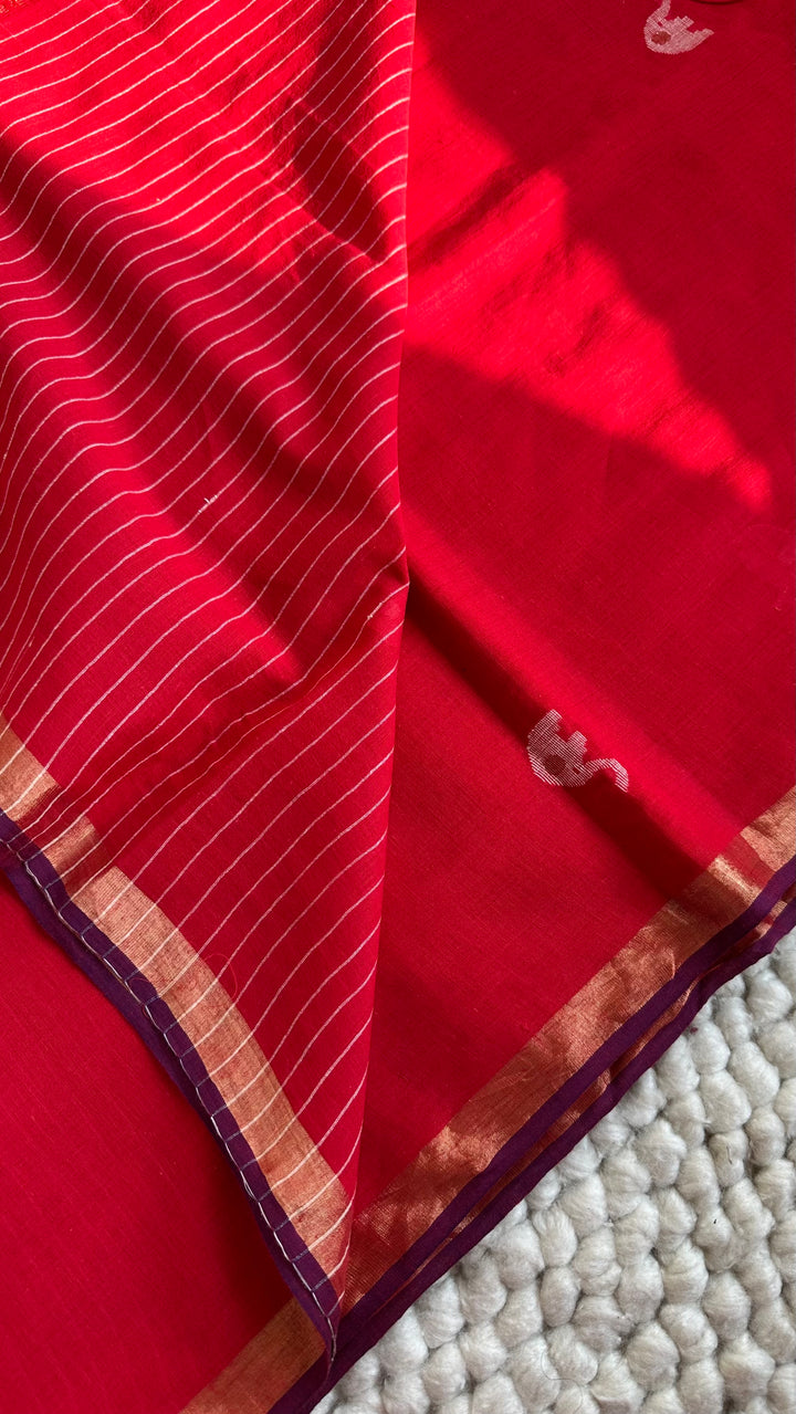 PREMIUM JAMDANI WEAVE HANDWOVEN AND HANDSPUN COTTON SAREE - CANDID RED