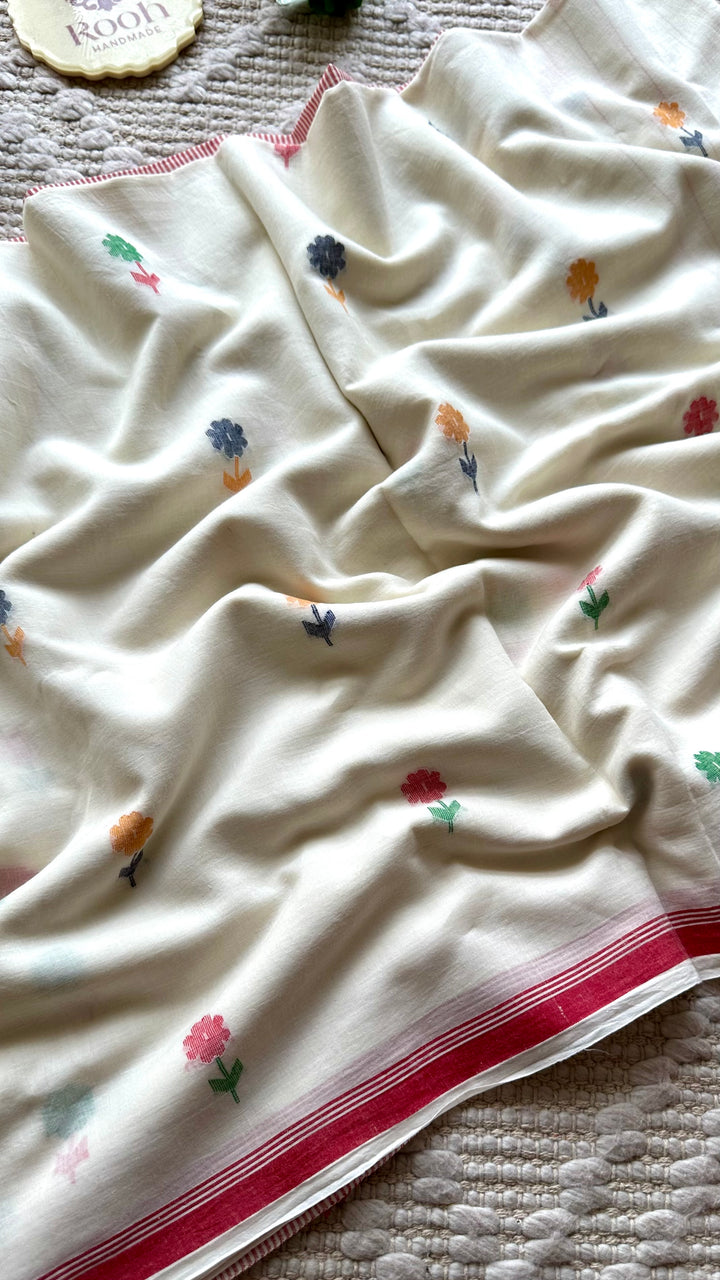 PREMIUM JAMDANI WEAVE HANDWOVEN AND HANDSPUN COTTON SAREE - WHITE & RED BLOSSOMS