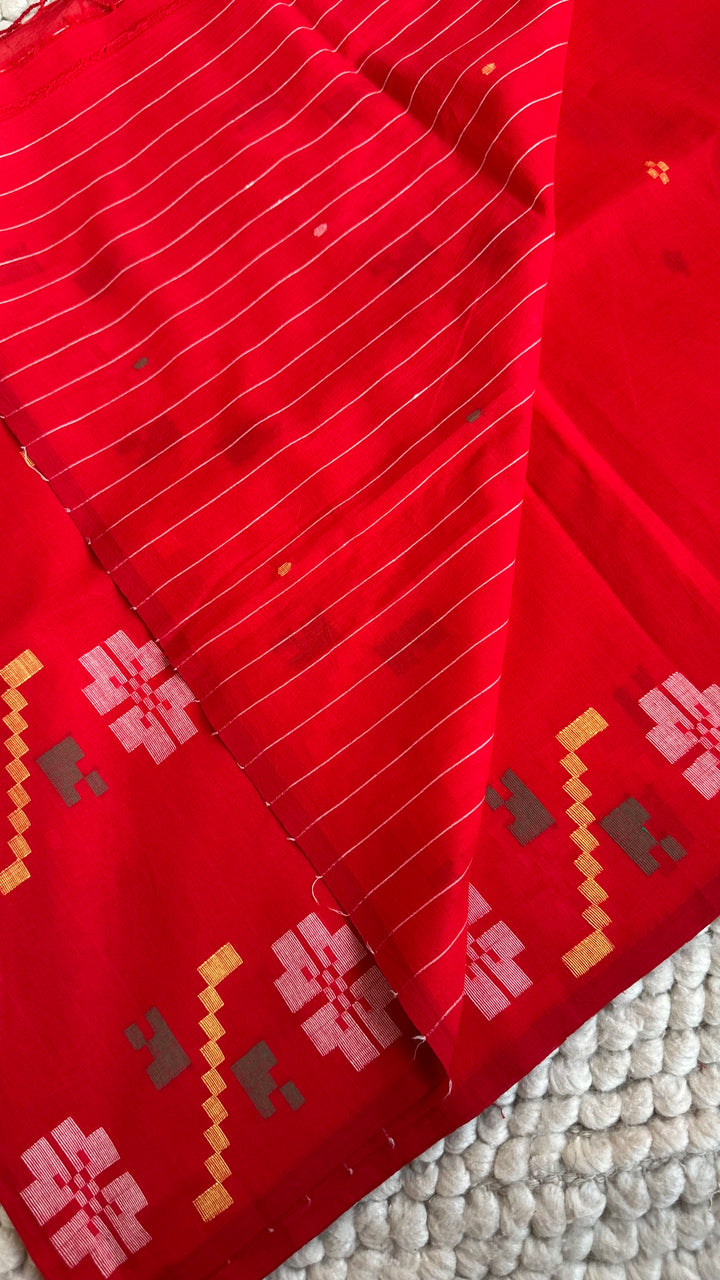 PREMIUM NEEDLE WORK JAMDANI HANDWOVEN COTTON SAREE - CLASSIC RED