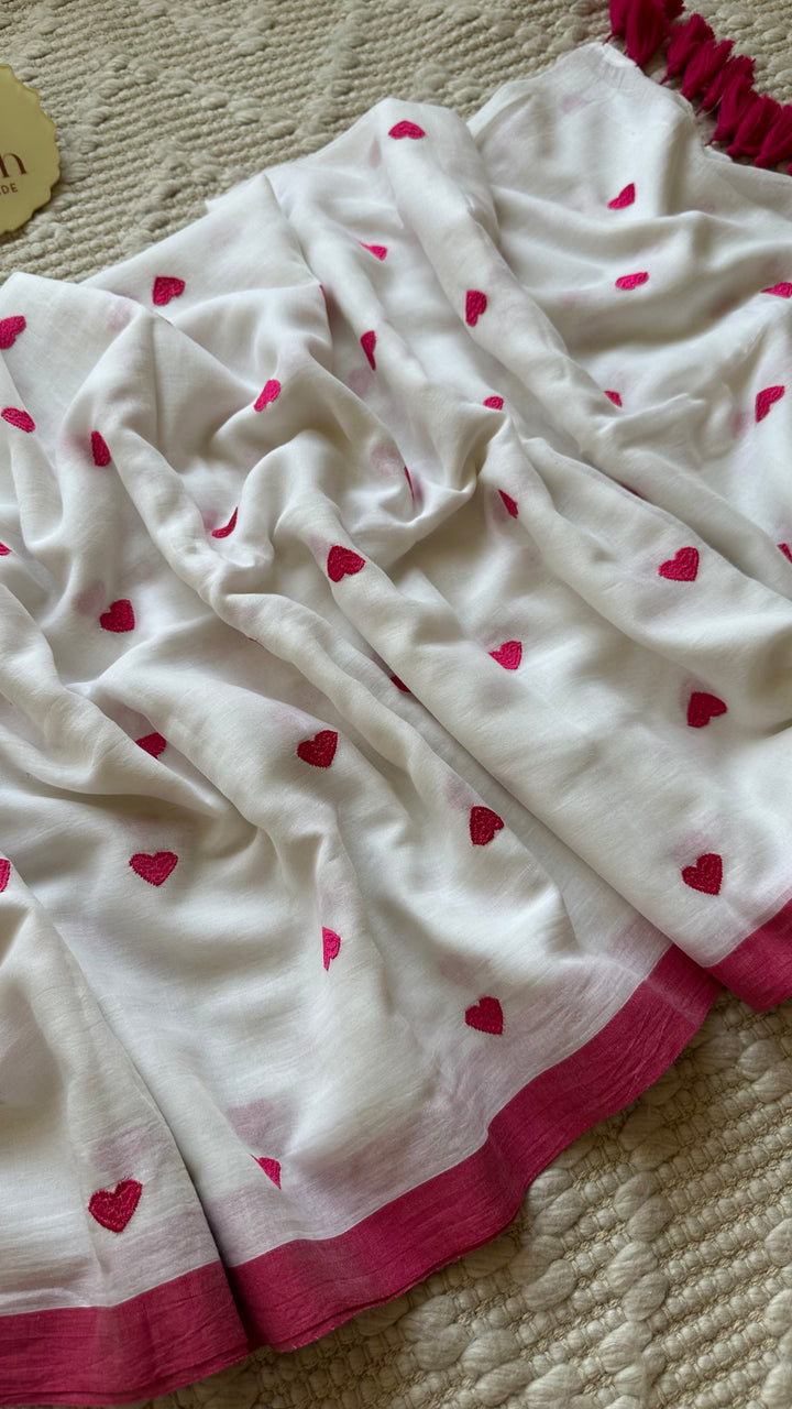 DIL - WHITE & PINK SUPER SOFT MUL COTTON SAREE