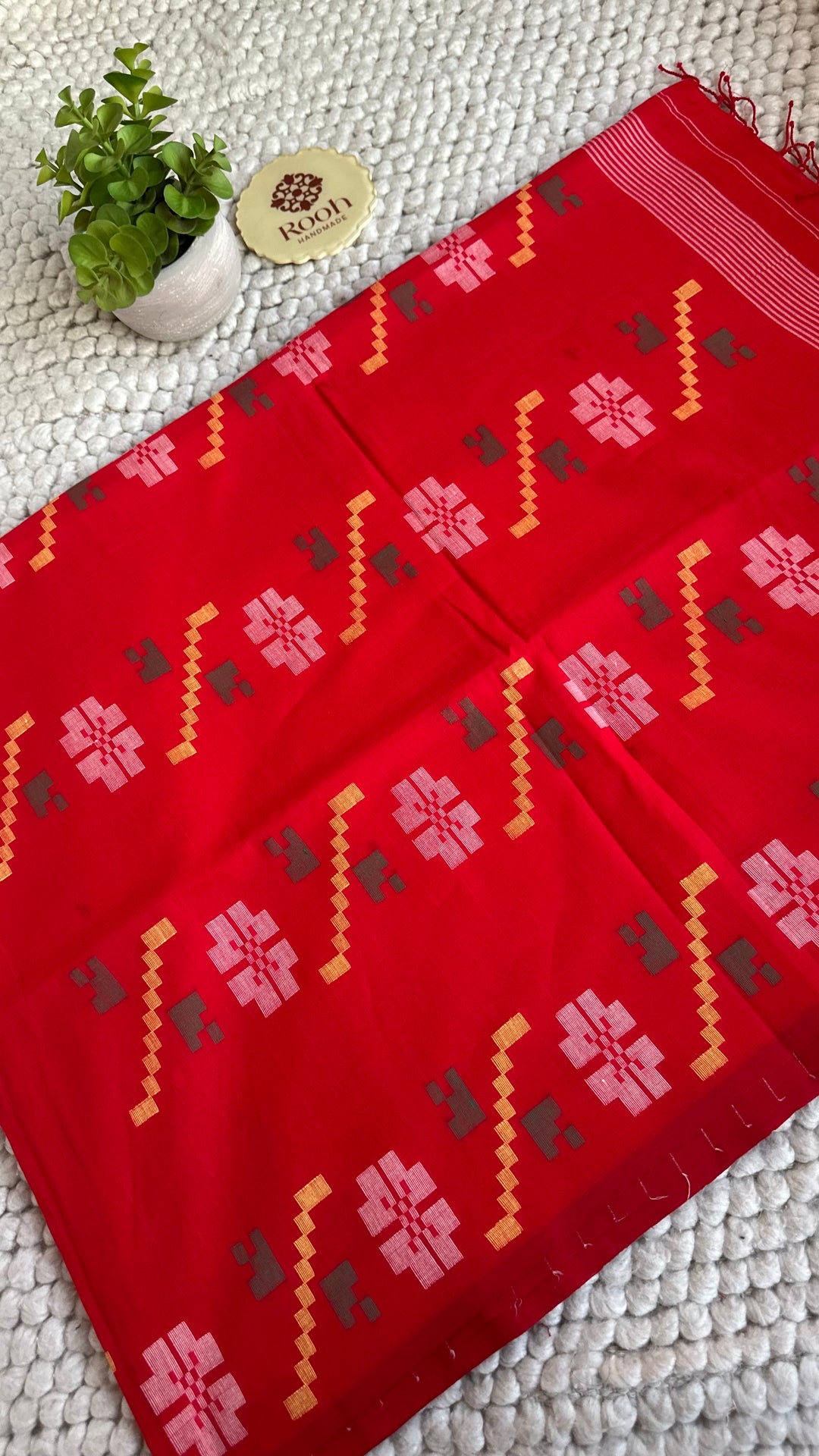 PREMIUM NEEDLE WORK JAMDANI HANDWOVEN COTTON SAREE - CLASSIC RED
