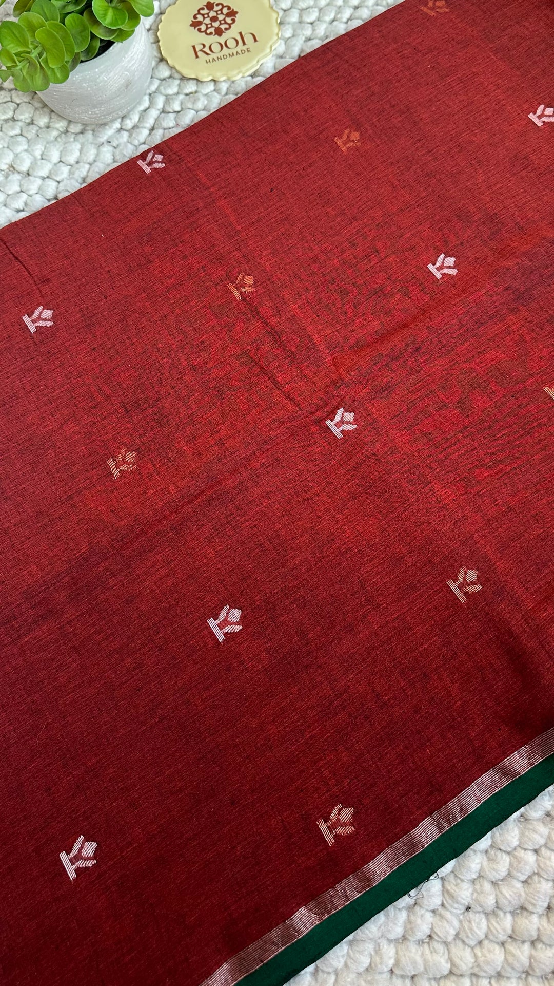 PREMIUM NEEDLE WORK JAMDANI HANDWOVEN AND HANDSPUN COTTON SAREE - RUST BROWN