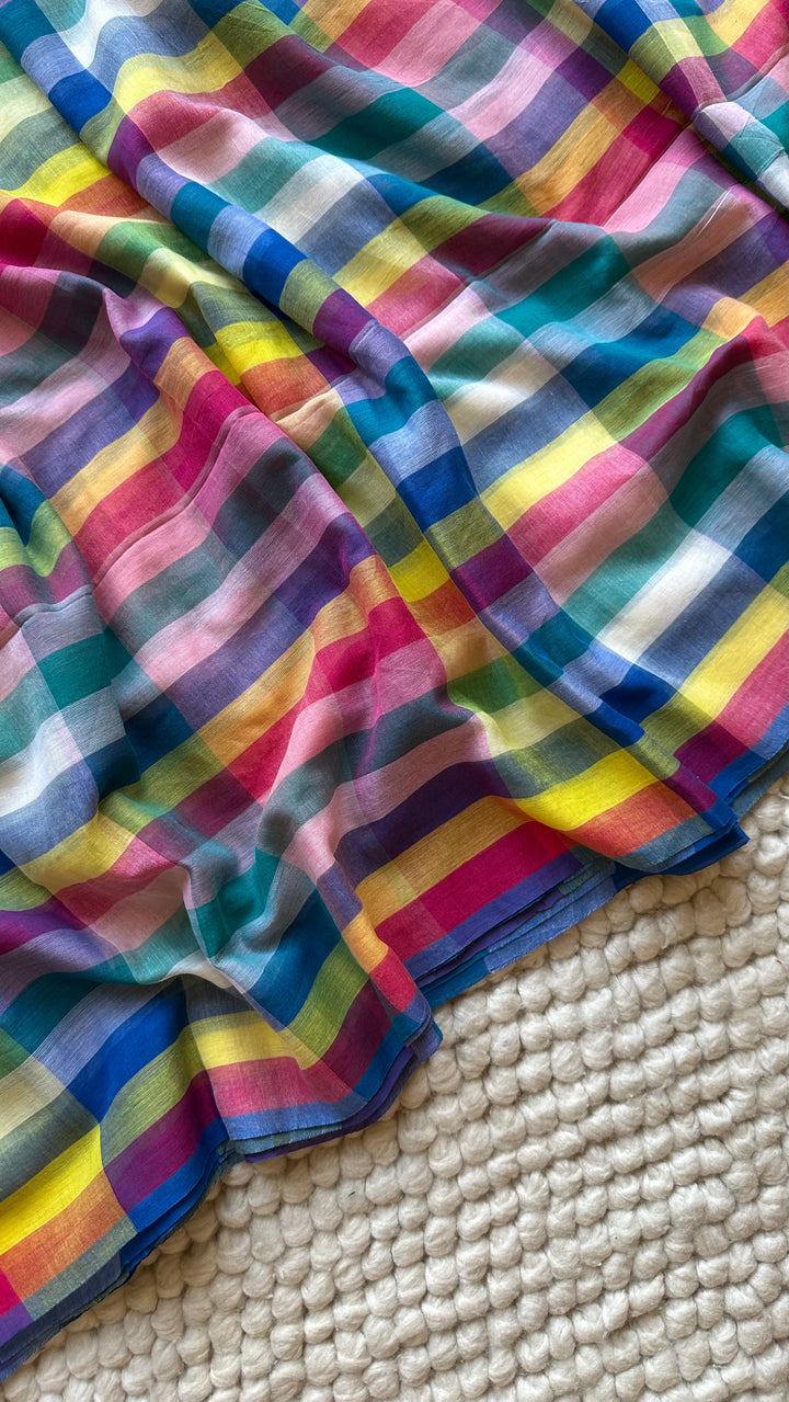 HANDWOVEN MULTICOLOUR CHECKERED MULMUL COTTON SAREE - 05 (DISPATCH TIME - 7 TO 10 DAYS)