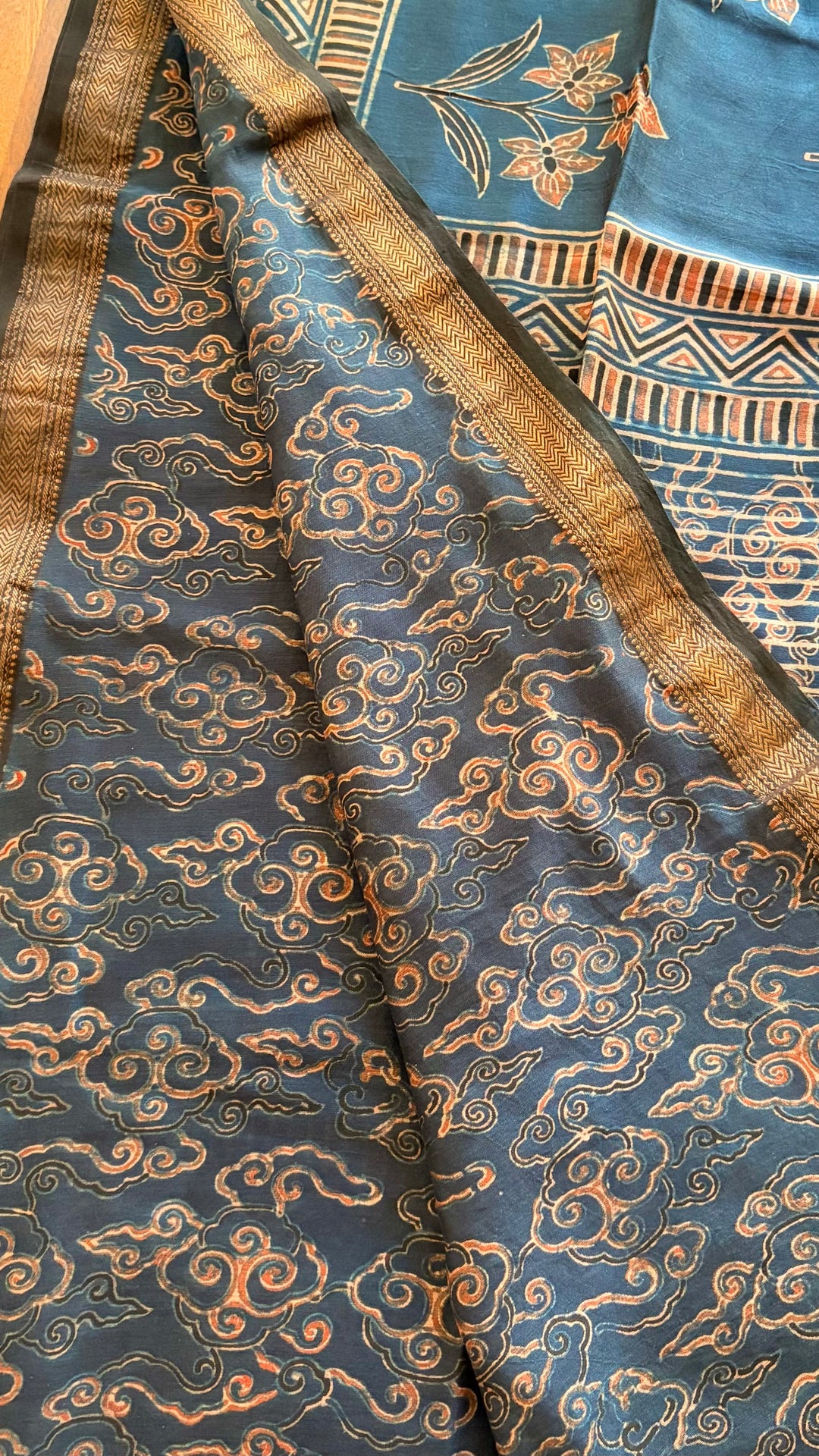 AJRAKH HAND BLOCK PRINTED MAHESHWARI SILK COTTON SAREE - 04