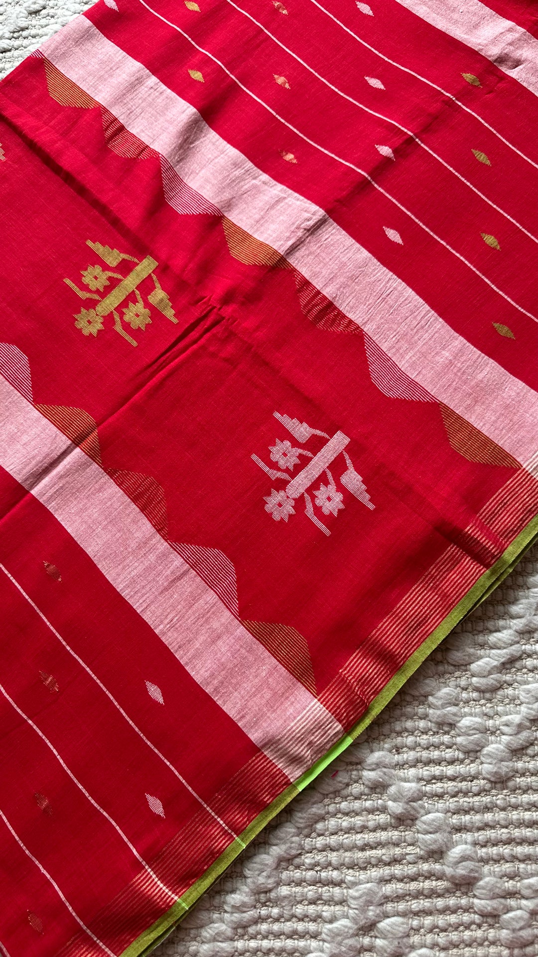 PREMIUM JAMDANI WEAVE HANDWOVEN AND HANDSPUN COTTON SAREE - CRIMSON RED