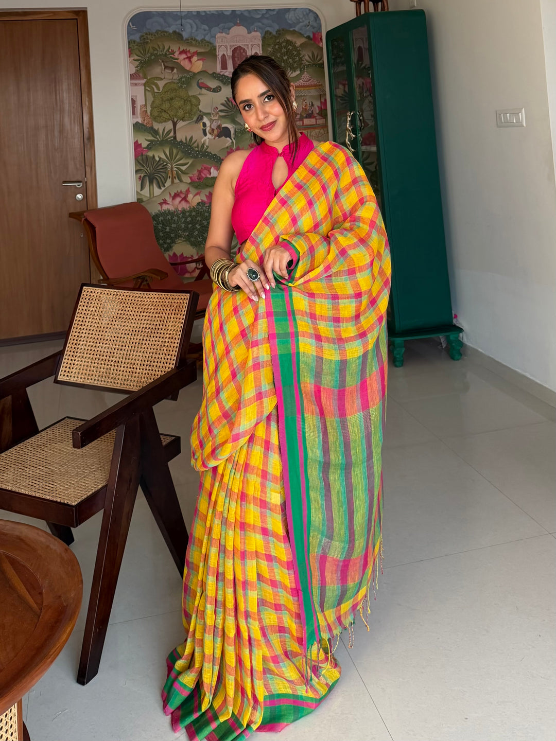 SUPER PREMIUM JAMDANI WEAVE HANDWOVEN MADRAS CHECKS JAYASHREE LINEN SAREE - VIBRANT YELLOW & PINK (AVAILABLE ON PRE-ORDER - DISPATCH TIME IS 40-45 DAYS APPROXIMATELY)