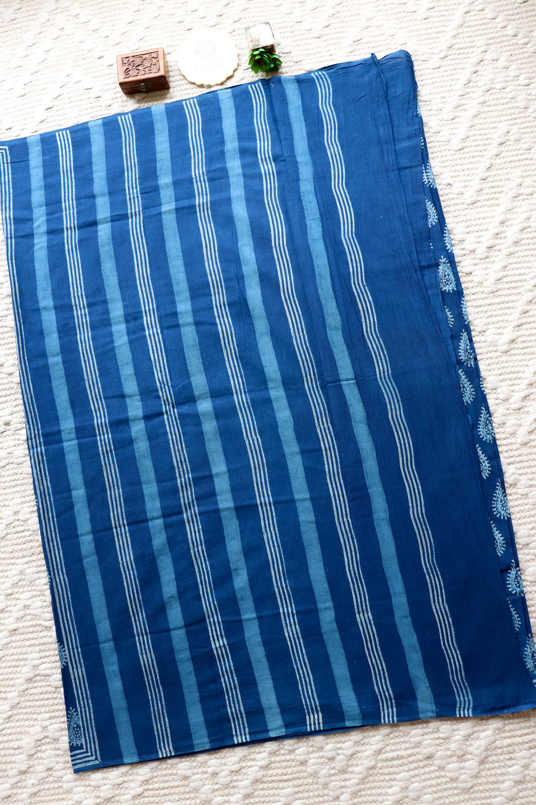 AKOLA INDIGO HAND BLOCK DABU PRINTED SOFT MULMUL COTTON SAREE- 021