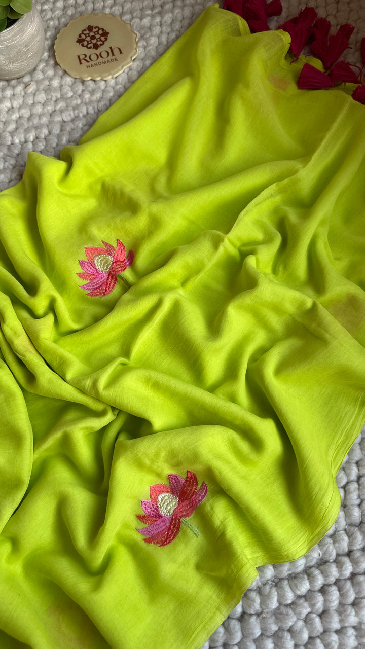 LEMON GREEN - LOTUS EMBROIDERED PURE SUPER SOFT MULMUL COTTON SAREE