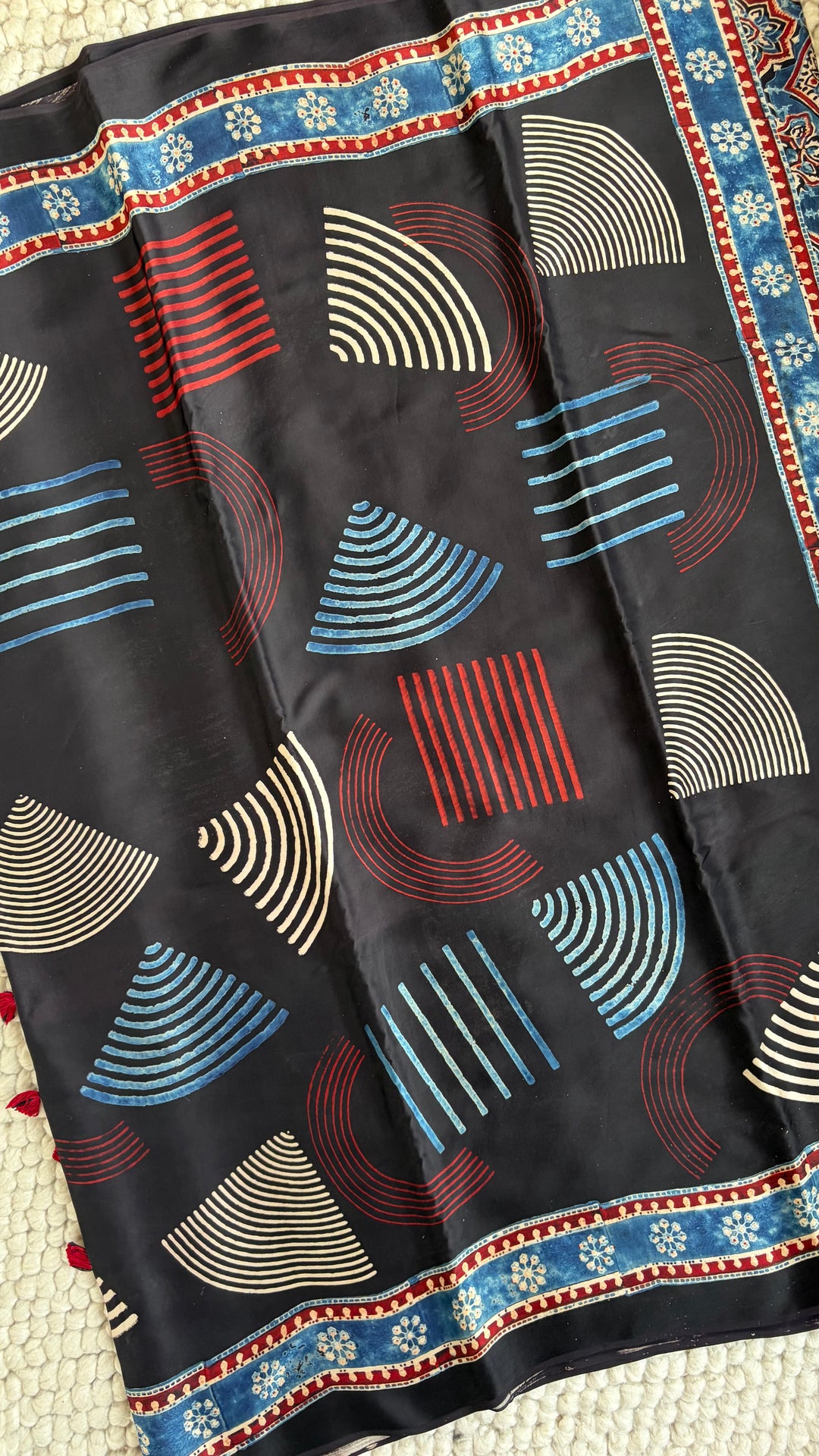 ROOH EXCLUSIVES- AJRAKH HAND BLOCK PRINTED PREMIUM MODAL SILK SAREE 01