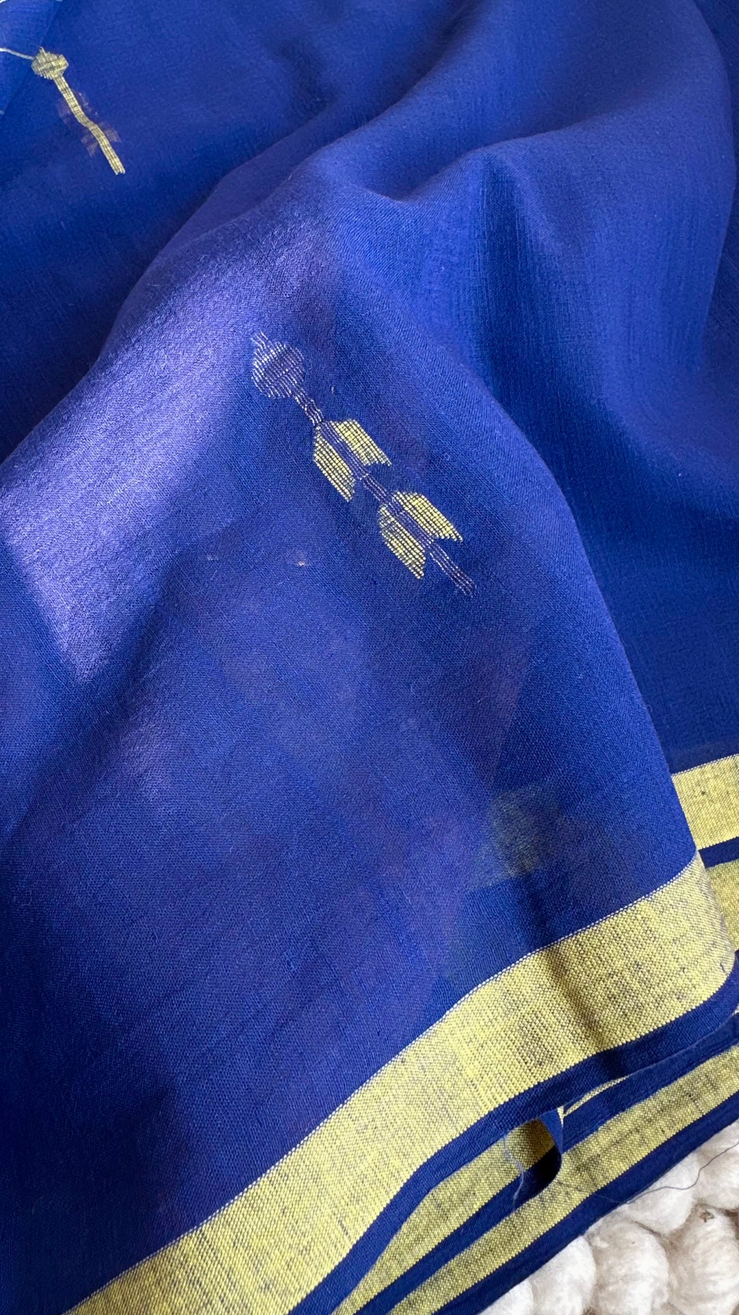 PREMIUM JAMDANI WEAVE HANDWOVEN AND HANDSPUN COTTON SAREE - SAPPHIRE BLUE