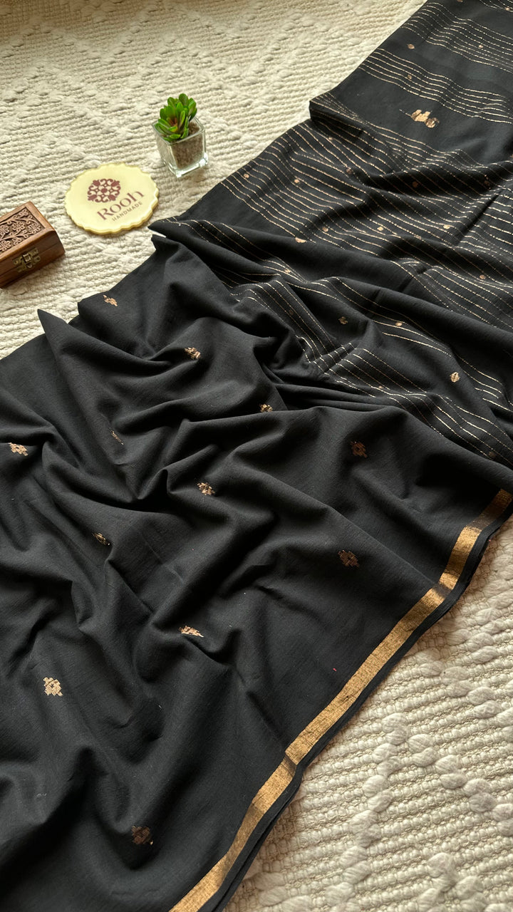 PREMIUM JAMDANI WEAVE HANDWOVEN AND HANDSPUN COTTON SAREE - RAVEN BLACK