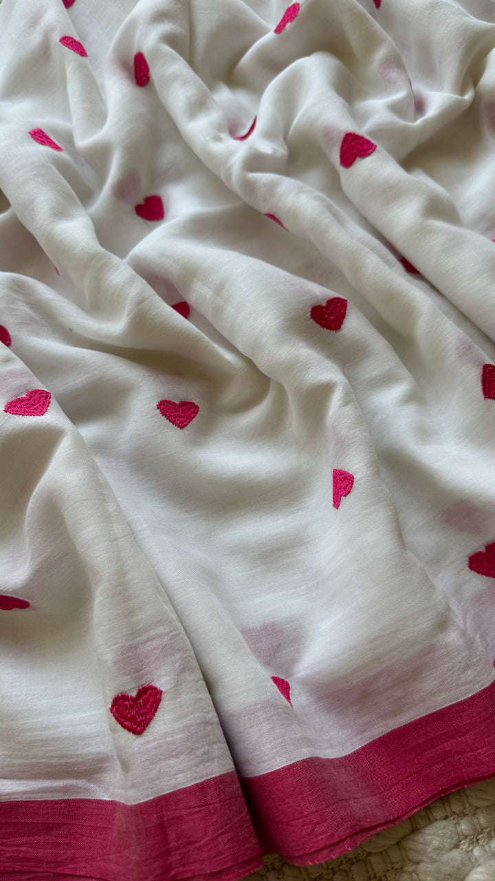 DIL - WHITE & PINK SUPER SOFT MUL COTTON SAREE