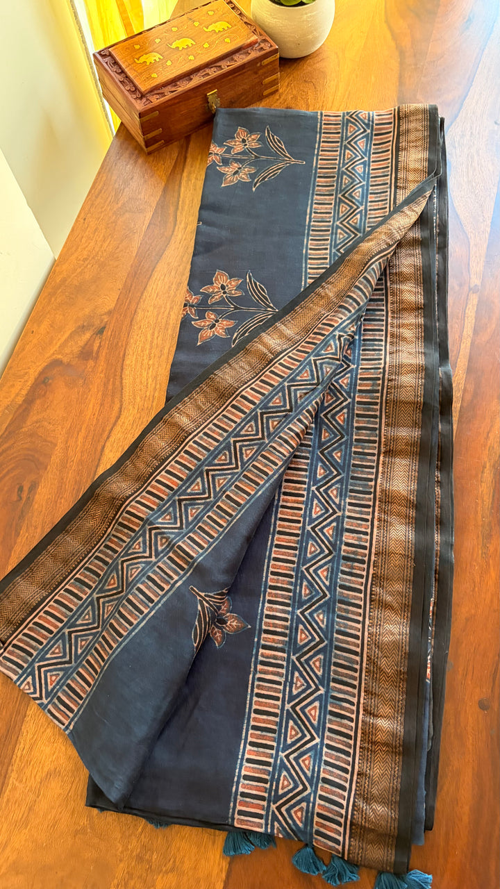 AJRAKH HAND BLOCK PRINTED MAHESHWARI SILK COTTON SAREE - 04