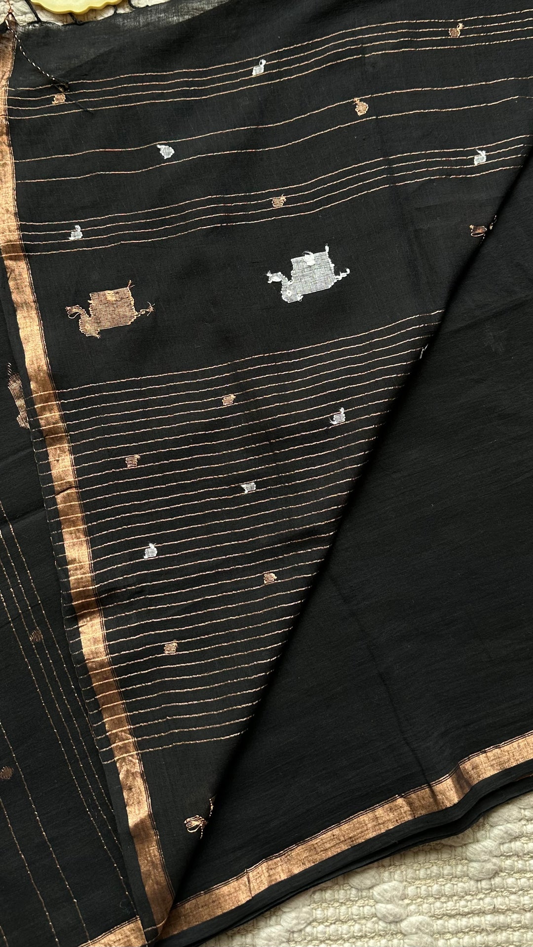 PREMIUM JAMDANI WEAVE HANDWOVEN AND HANDSPUN COTTON SAREE - RICH BLACK