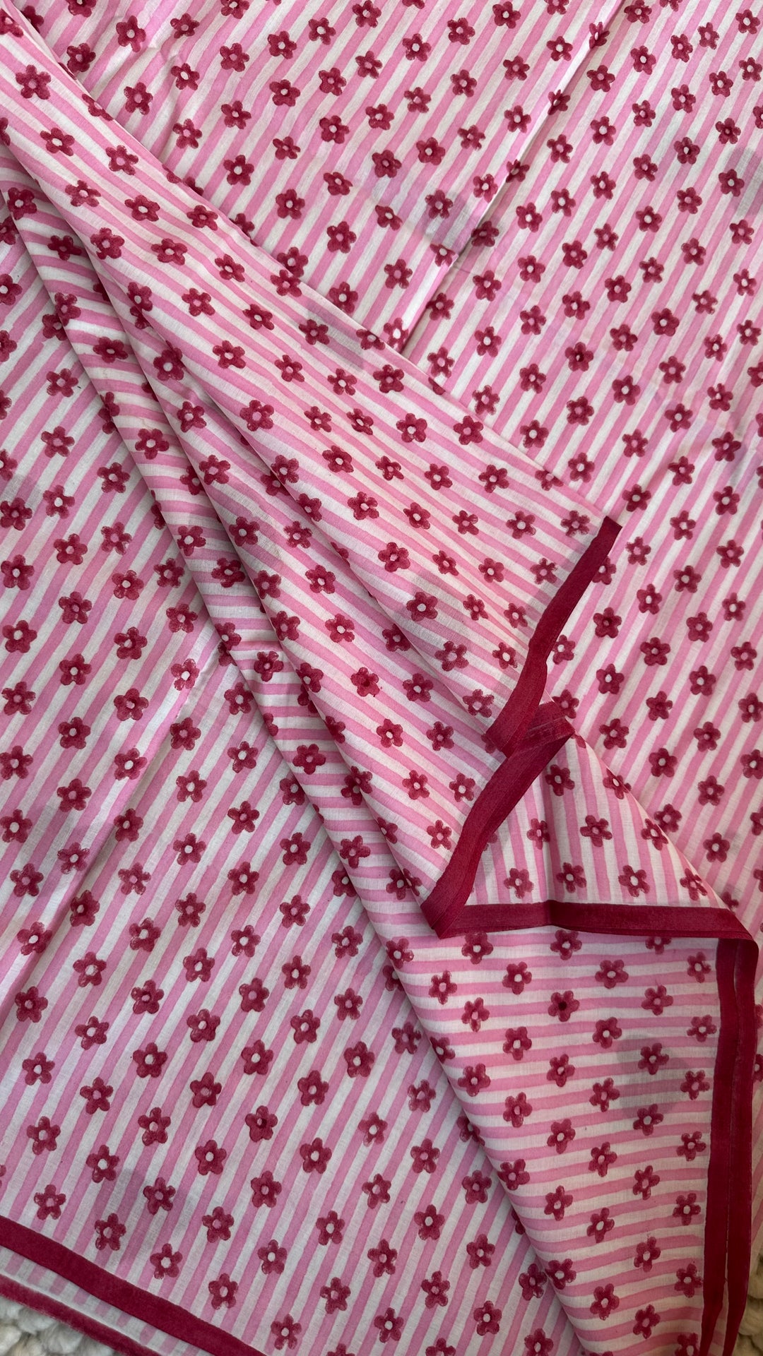 SANGANERI HAND BLOCK PRINTED SOFT MULMUL COTTON SAREE- CANDID HEARTS