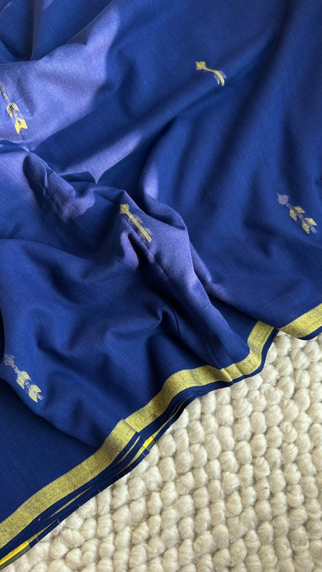 PREMIUM JAMDANI WEAVE HANDWOVEN AND HANDSPUN COTTON SAREE - SAPPHIRE BLUE