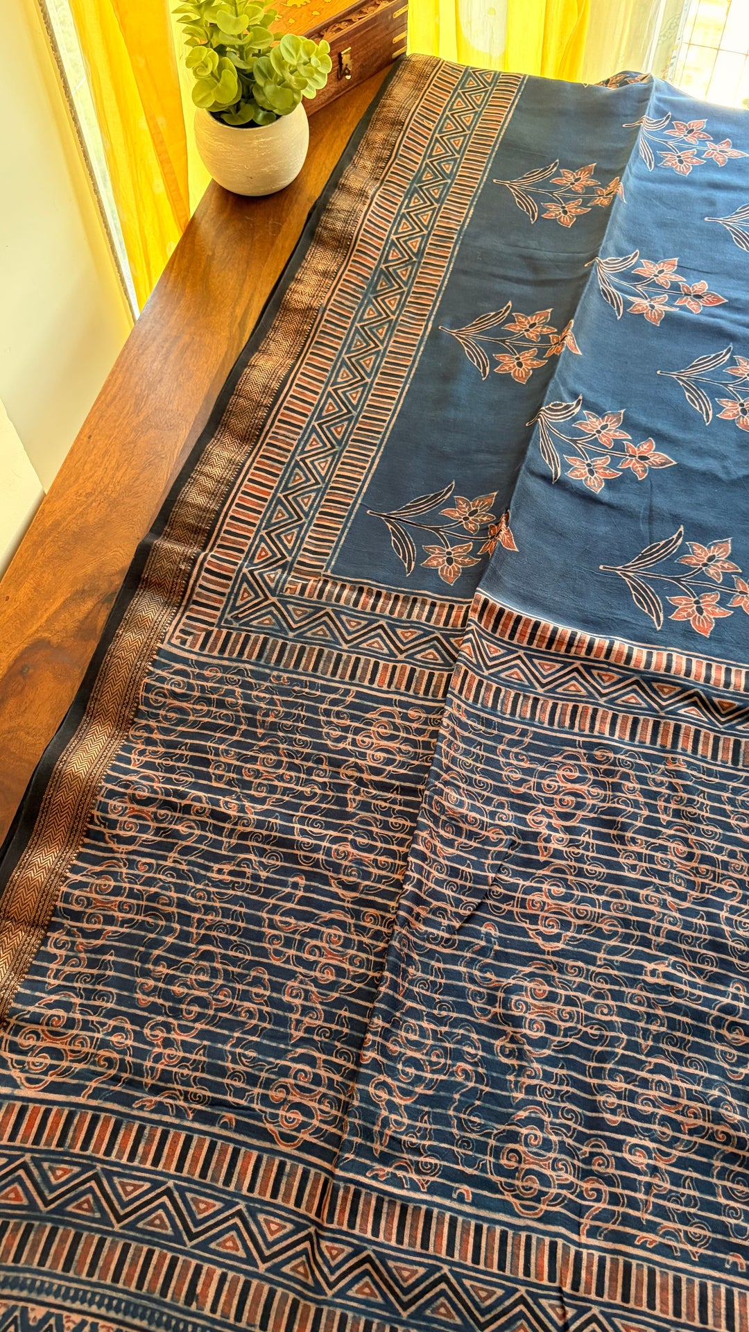 AJRAKH HAND BLOCK PRINTED MAHESHWARI SILK COTTON SAREE - 04