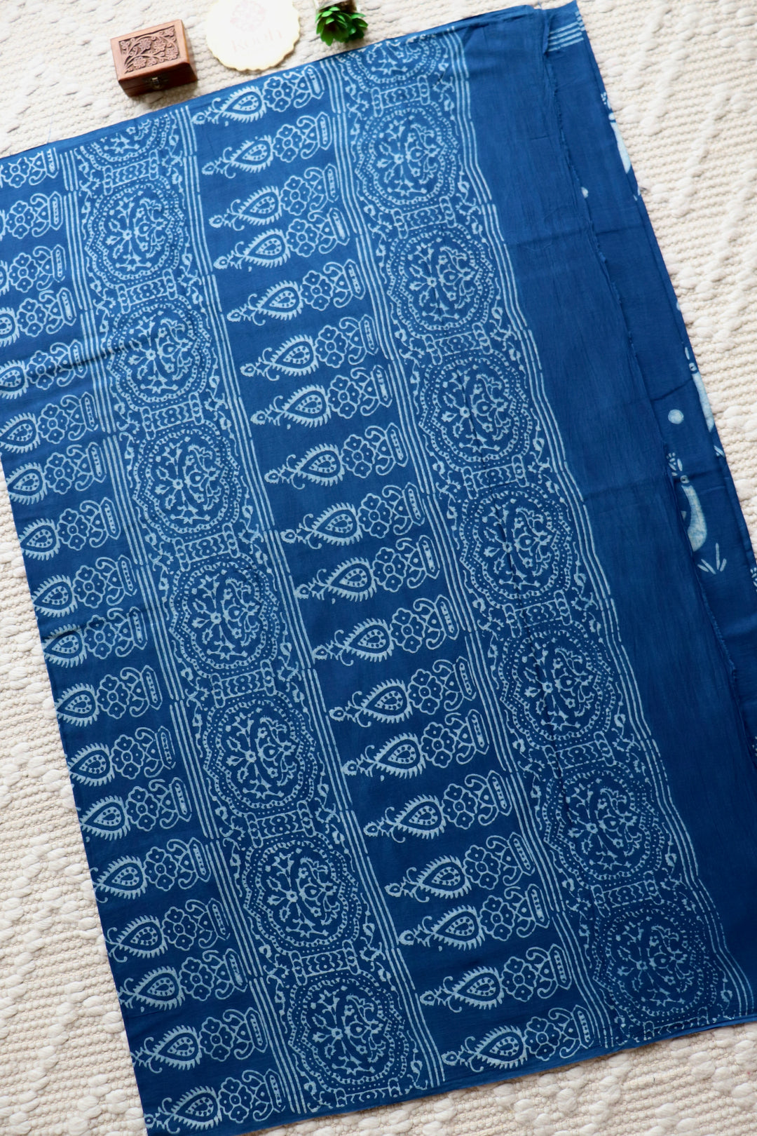 AKOLA INDIGO HAND BLOCK DABU PRINTED SOFT MULMUL COTTON SAREE- 022