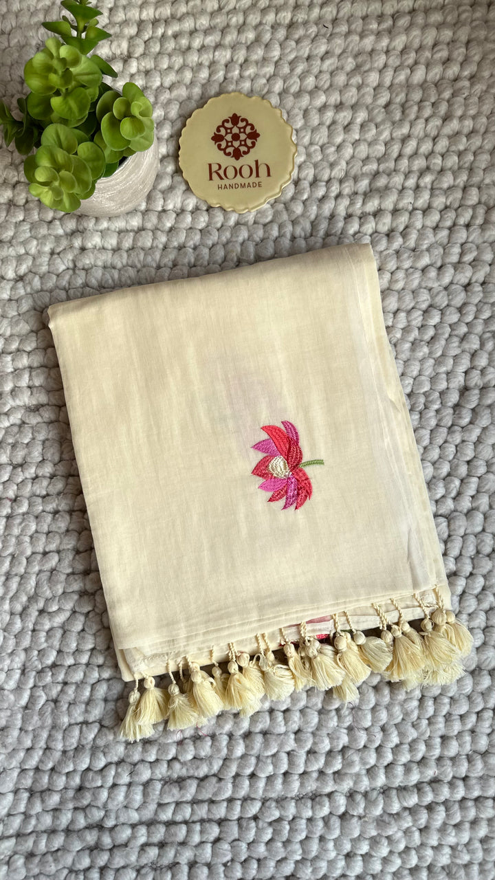 CREAMY WHITE - LOTUS EMBROIDERED PURE SUPER SOFT MULMUL COTTON SAREE