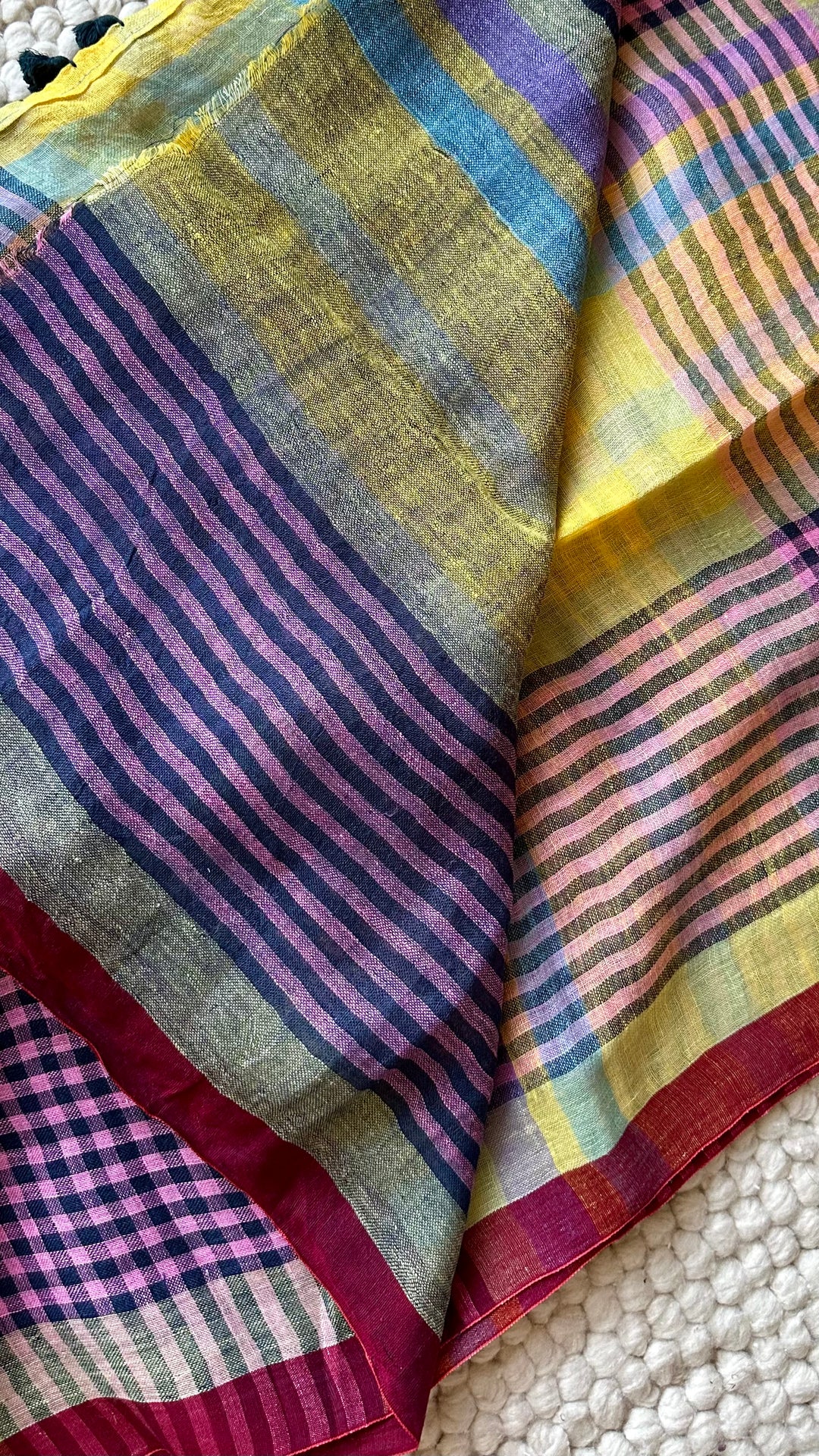 Multi Colour Checked Pure Handwoven Linen Saree - 009