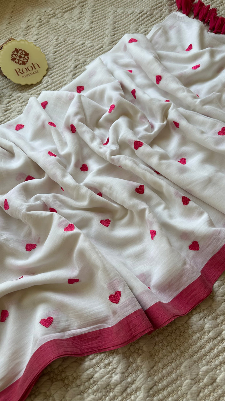 DIL - WHITE & PINK SUPER SOFT MUL COTTON SAREE