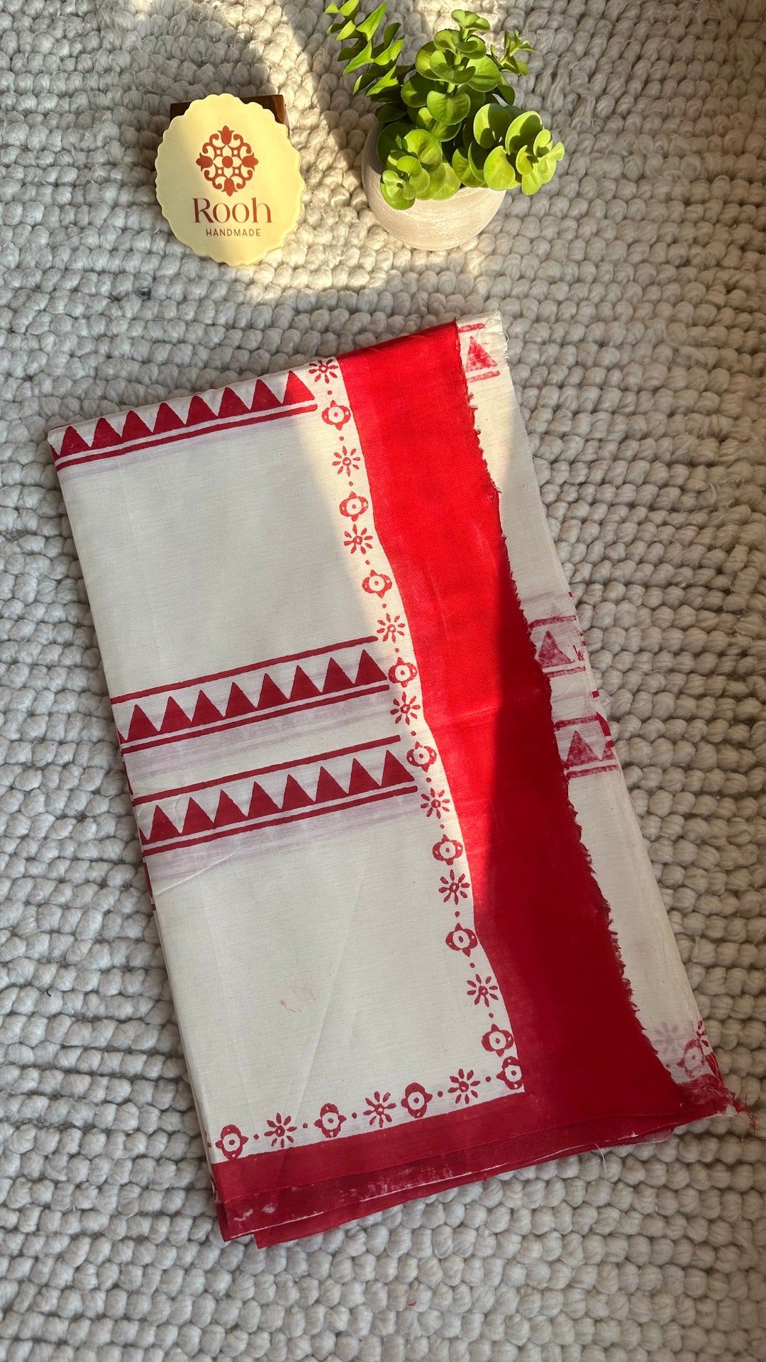 CHARULATA - HANDBLOCK PRINTED ON HANDWOVEN BENGAL COTTON SAREE