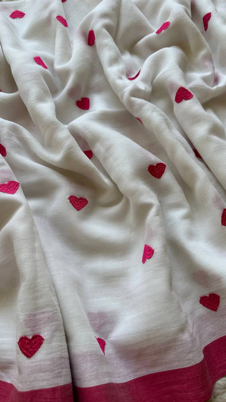 DIL - WHITE & PINK SUPER SOFT MUL COTTON SAREE