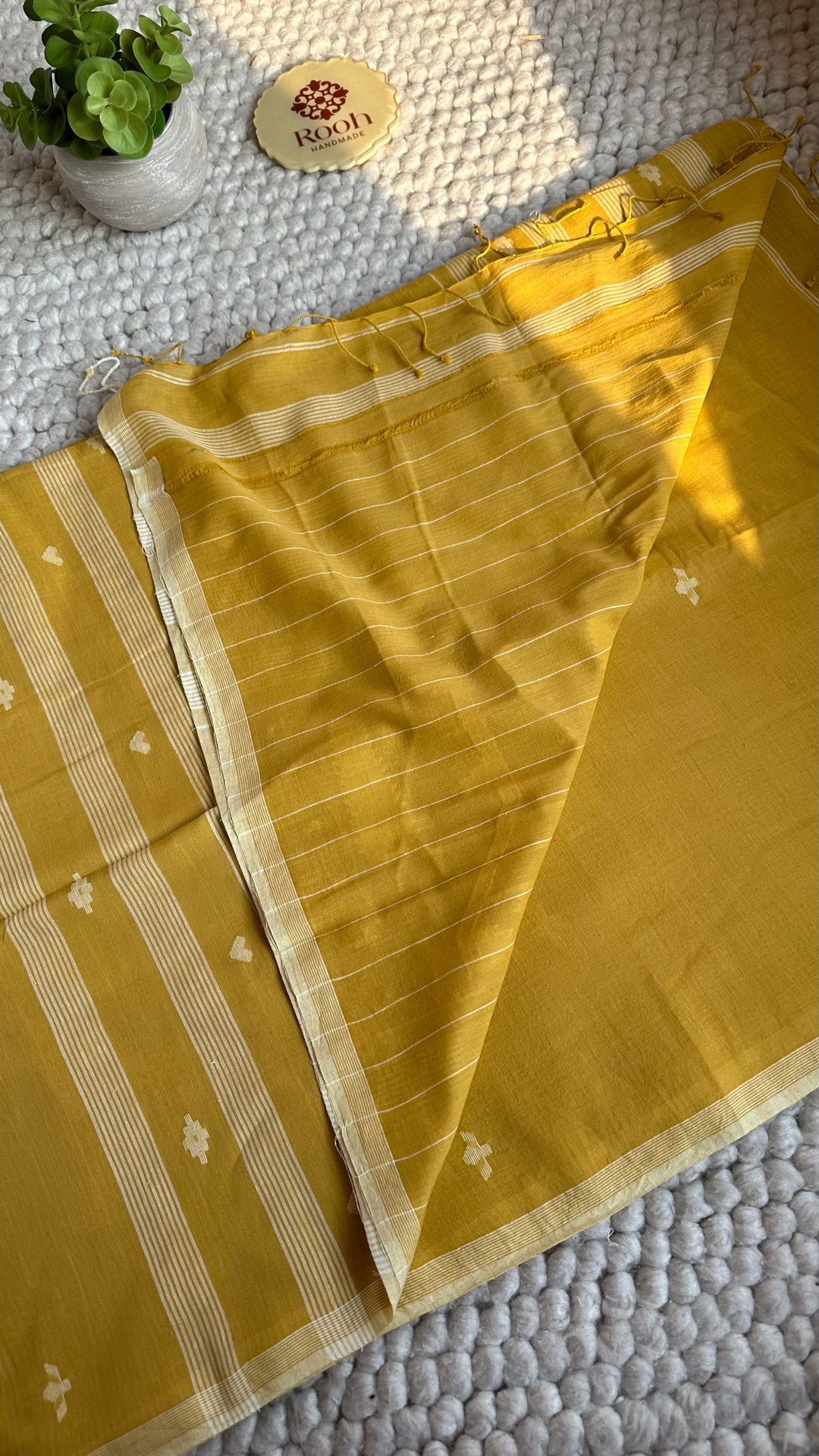 PREMIUM NEEDLE WORK JAMDANI HANDWOVEN AND HANDSPUN COTTON SAREE -  OCHRE YELLOW