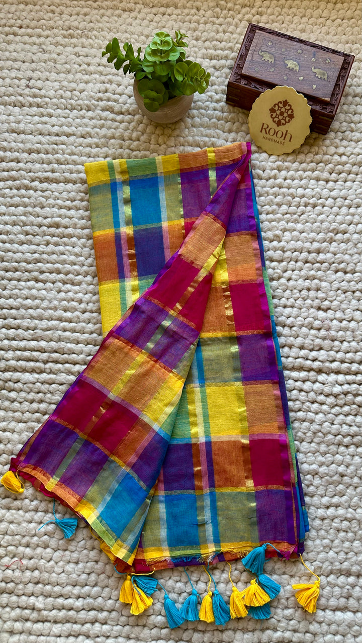 HANDWOVEN MULTICOLOUR ZARI CHECKS PURE MULMUL COTTON SAREE - 09