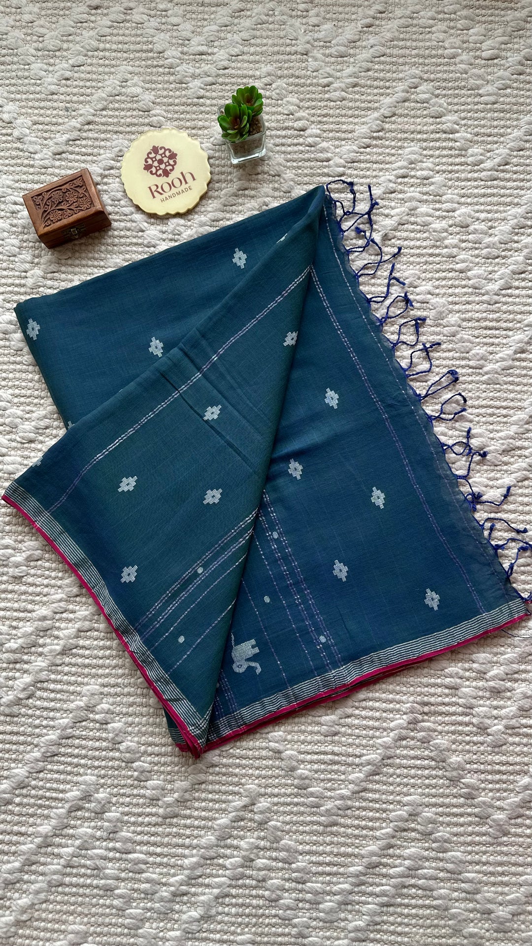 PREMIUM JAMDANI WEAVE HANDWOVEN AND HANDSPUN COTTON SAREE - PEACOCK BLUE