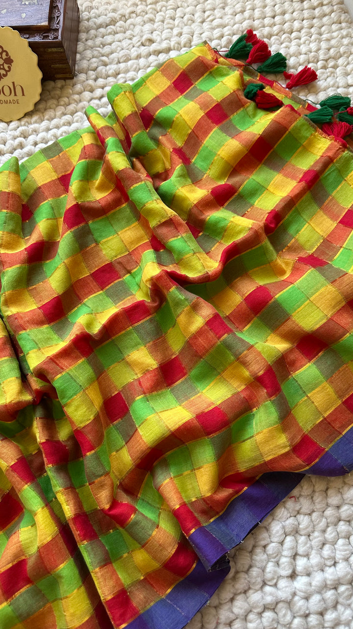 HANDWOVEN MULTICOLOUR ZARI CHECKS PURE MULMUL COTTON SAREE - 014
