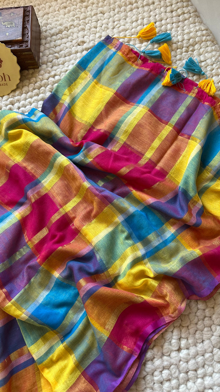 HANDWOVEN MULTICOLOUR ZARI CHECKS PURE MULMUL COTTON SAREE - 09