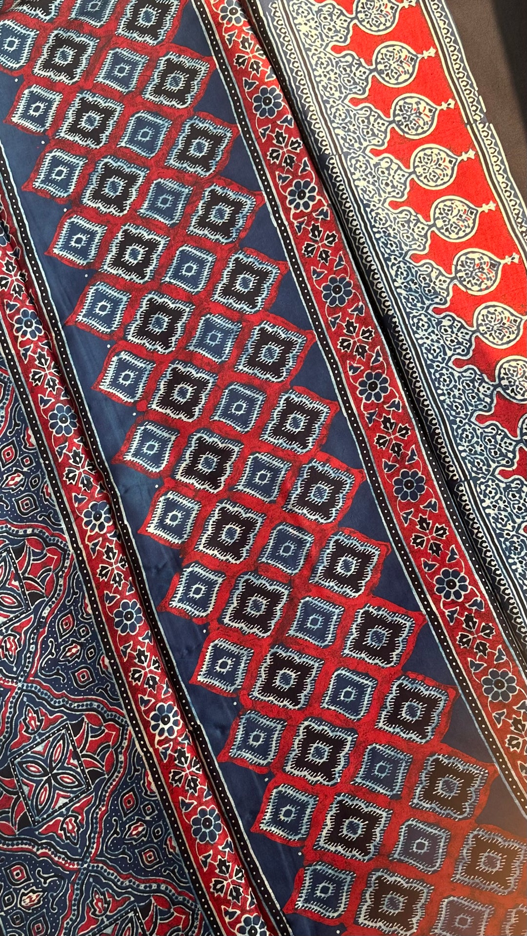 ABSTRACT DOTS & LINES - PREMIUM HALF AND HALF AJRAKH HAND BLOCK PRINTED PREMIUM MODAL SILK SAREE