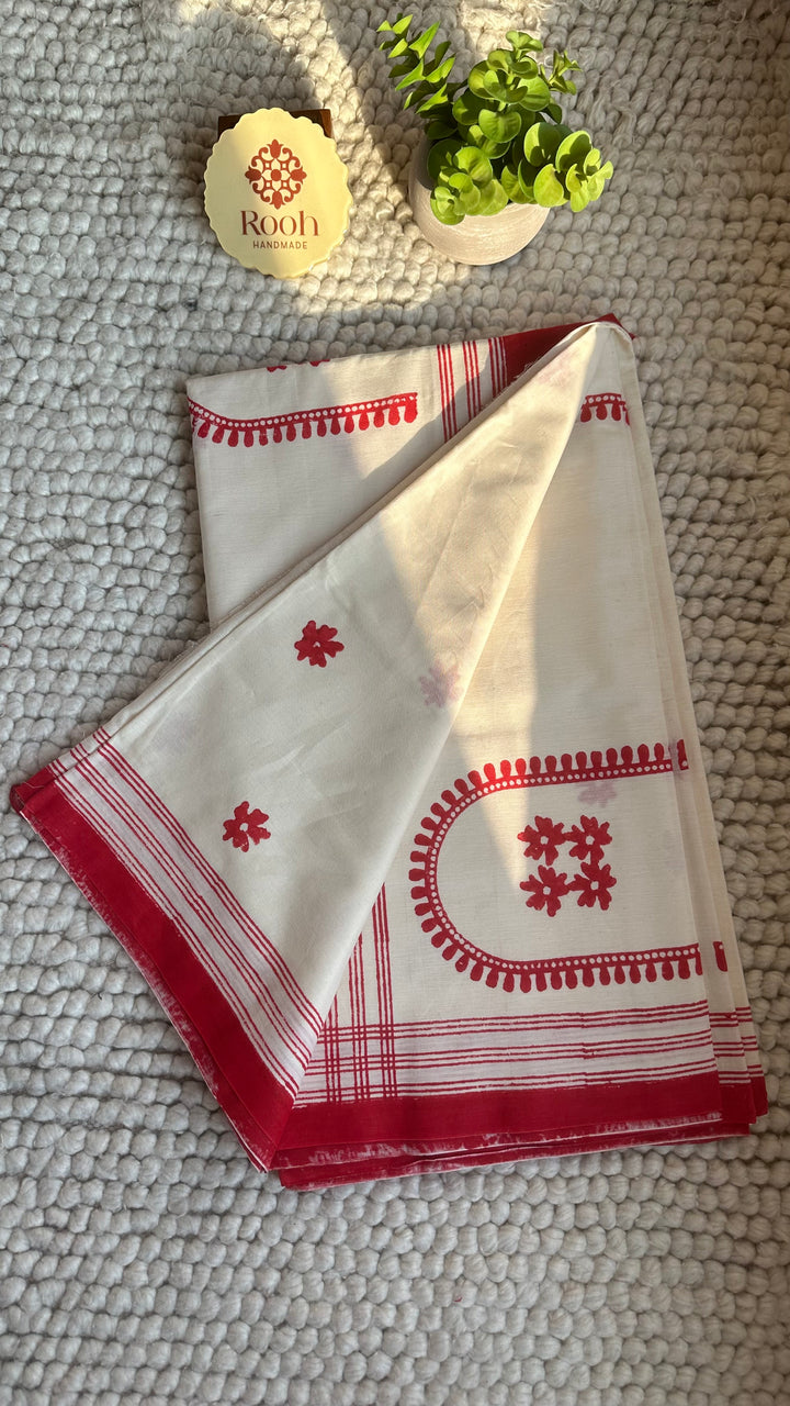 SHIULI - HANDBLOCK PRINTED ON HANDWOVEN BENGAL COTTON SAREE