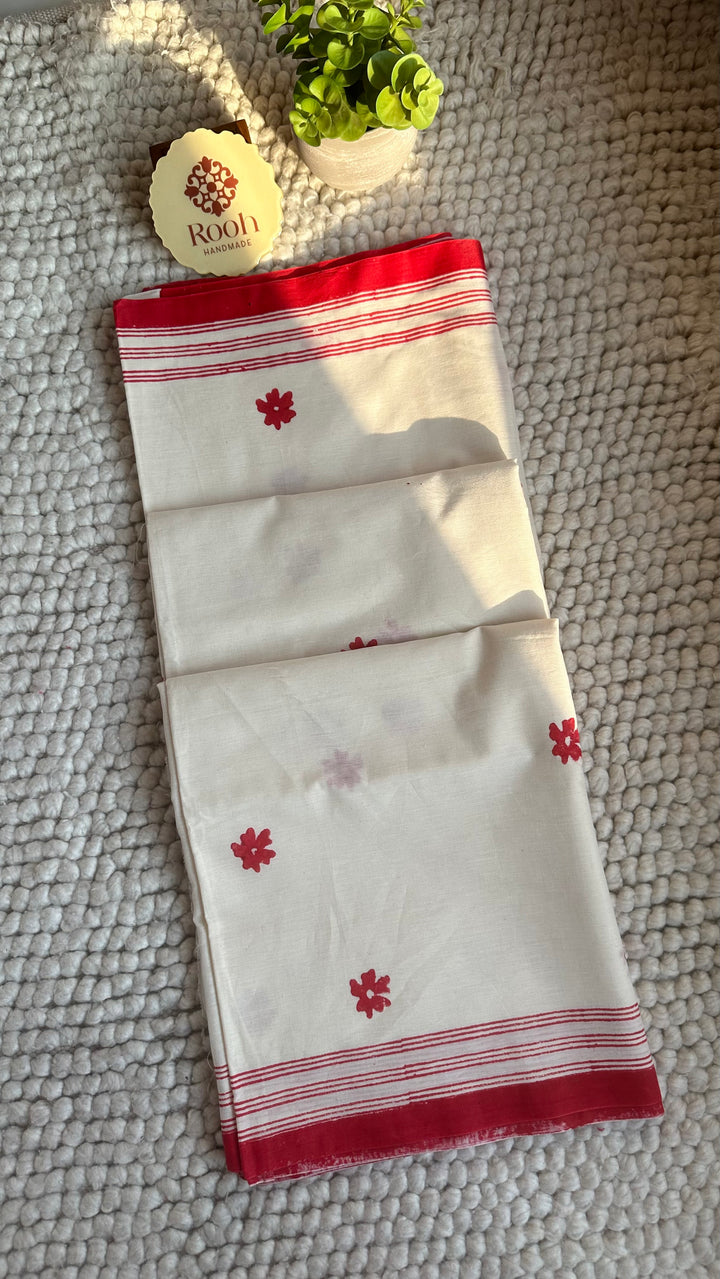 SHIULI - HANDBLOCK PRINTED ON HANDWOVEN BENGAL COTTON SAREE
