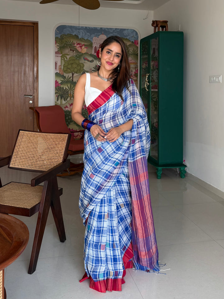 SUPER PREMIUM JAMDANI WEAVE HANDWOVEN MADRAS CHECKS JAYASHREE LINEN SAREE - ROYAL BLUE AND RED