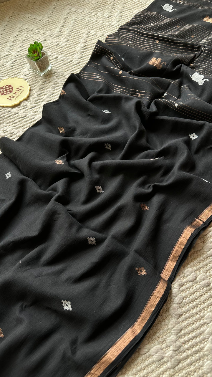 PREMIUM JAMDANI WEAVE HANDWOVEN AND HANDSPUN COTTON SAREE - RICH BLACK