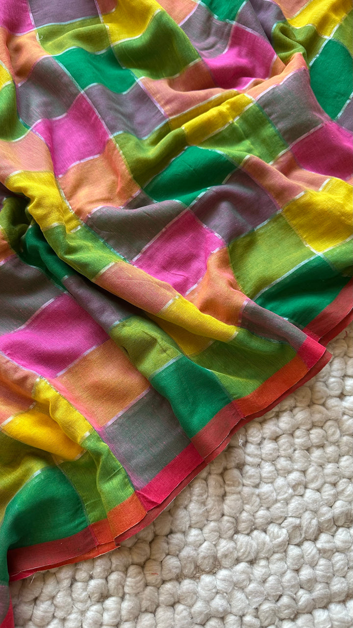 HANDWOVEN MULTICOLOUR ZARI CHECKS PURE MULMUL COTTON SAREE - 06