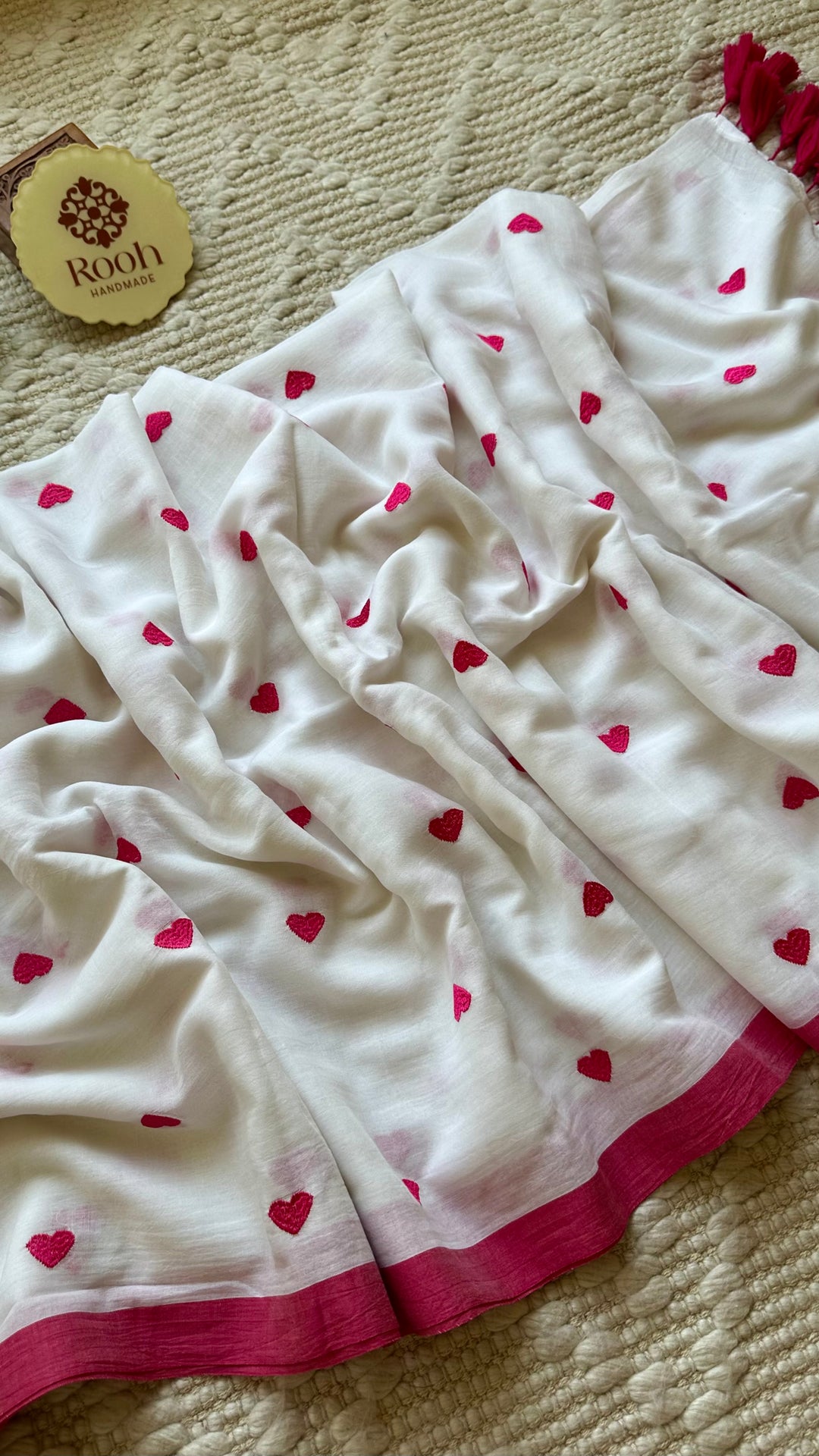 DIL - WHITE & PINK SUPER SOFT MUL COTTON SAREE