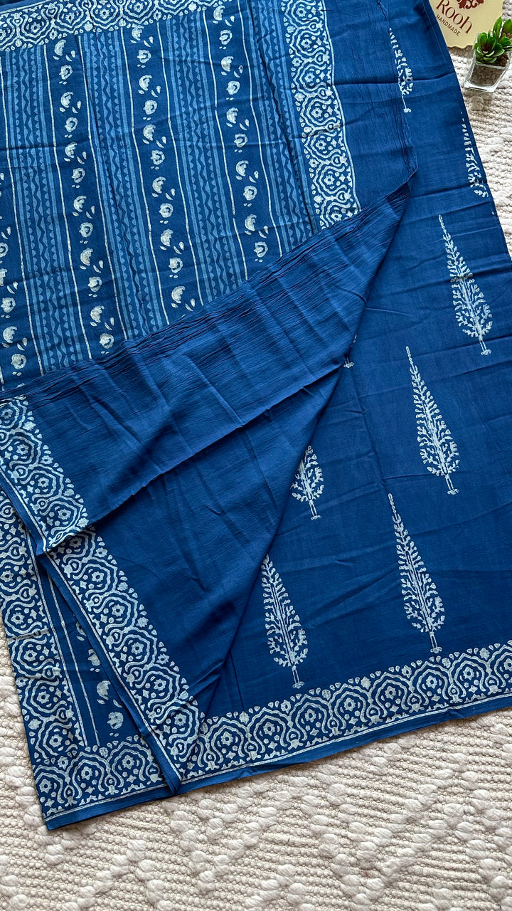 AKOLA INDIGO HAND BLOCK DABU PRINTED SOFT MULMUL COTTON SAREE- 016