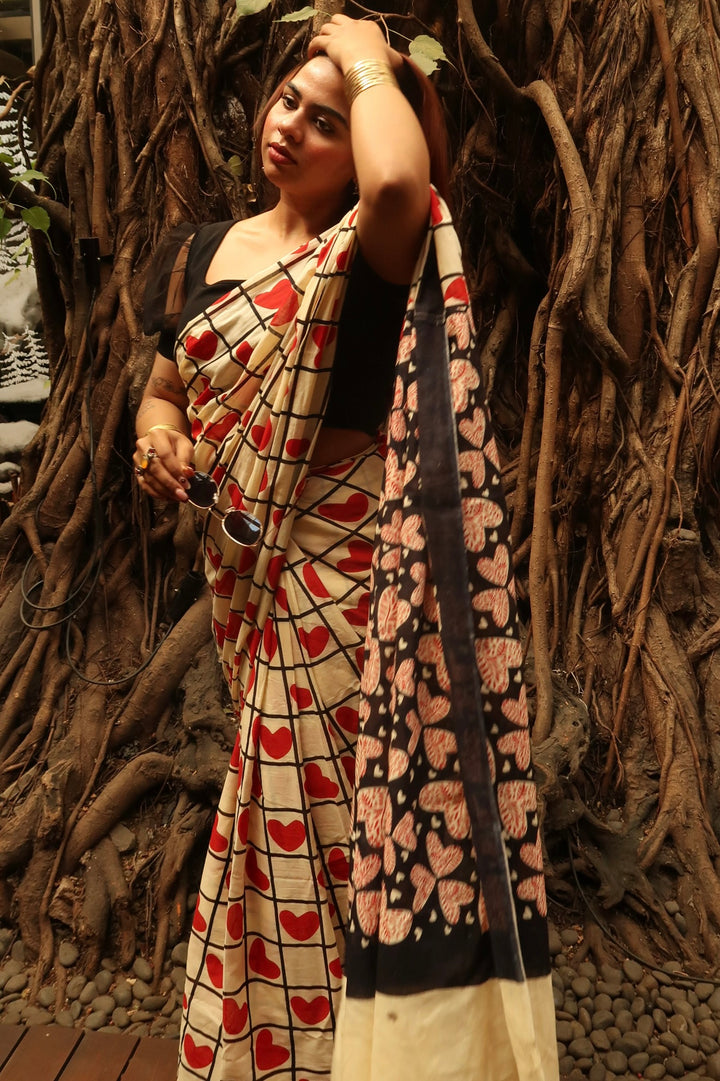 DILBARO - QUIRKY BAGRU HAND BLOCK PRINTED SOFT MULMUL COTTON SAREE