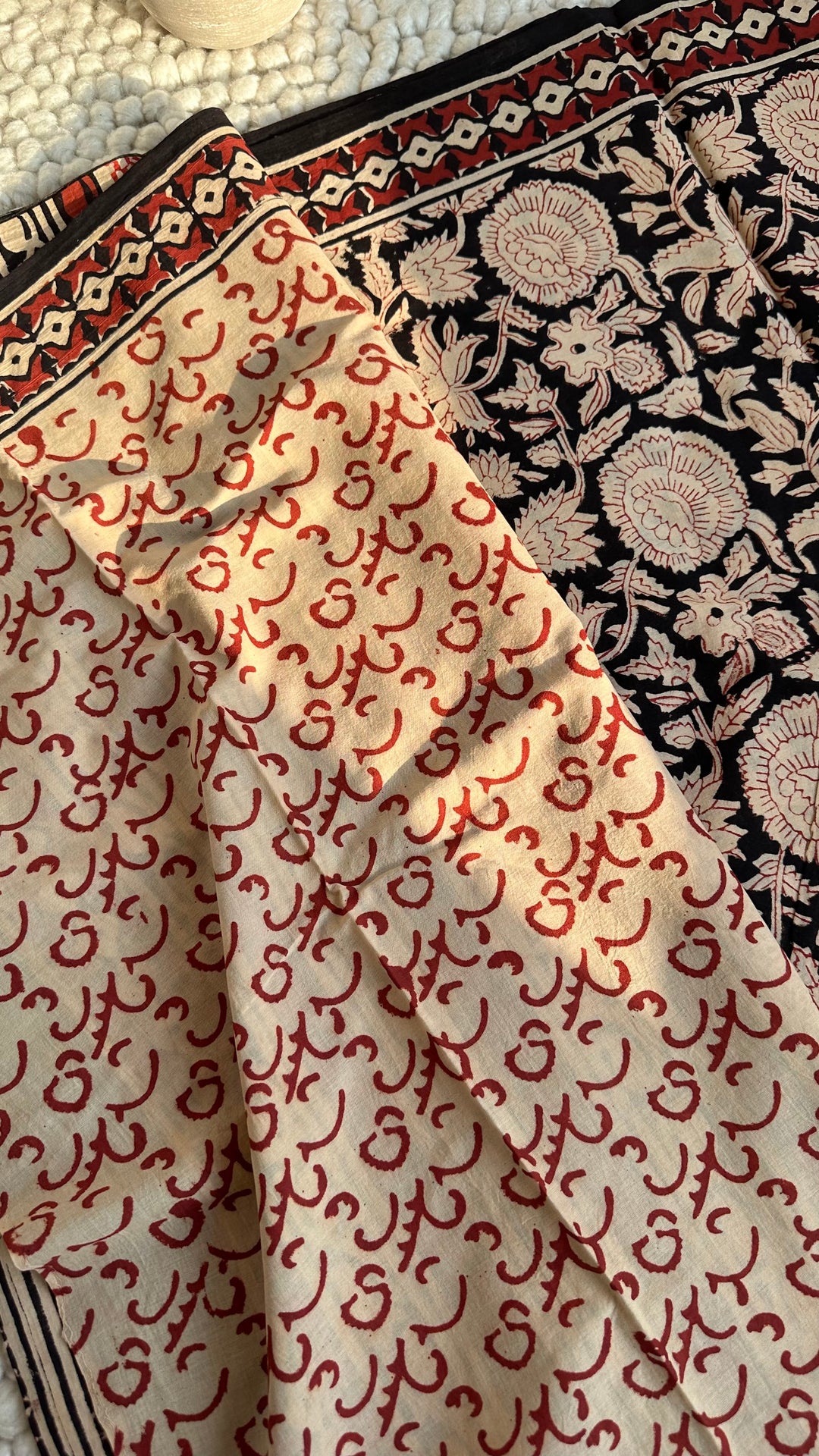 VANIKA - FLORAL BAGRU HAND BLOCK PRINTED SOFT MULMUL COTTON SAREE